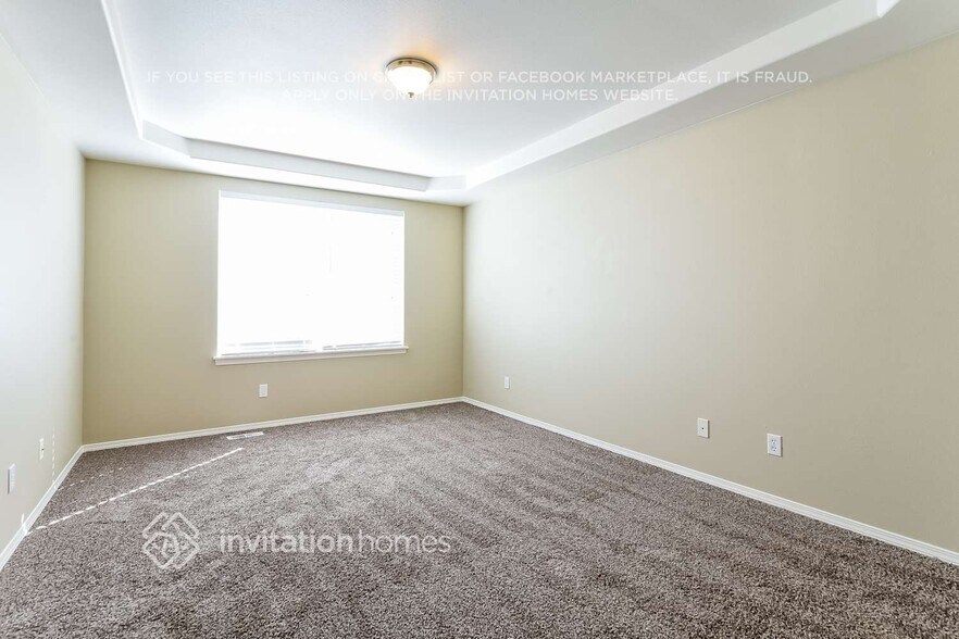 Building Photo - 12717 117th Ave E