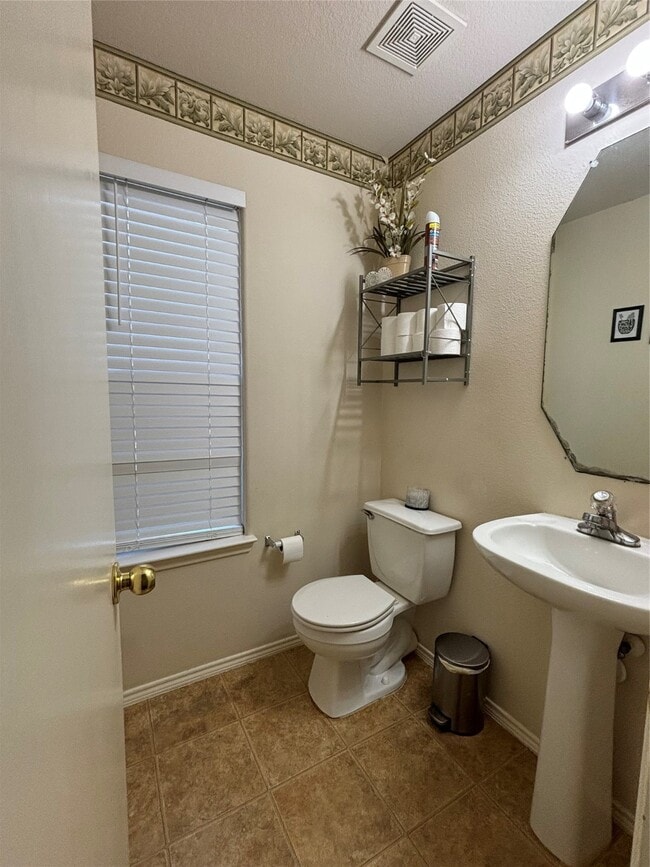 Building Photo - 18507 Prairie Larkspur Dr