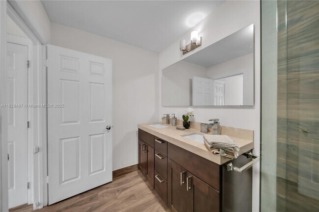 Building Photo - 14795 SW 174th St