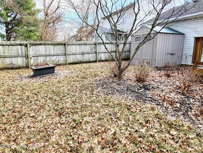 Building Photo - 10903 Aspenview Ct