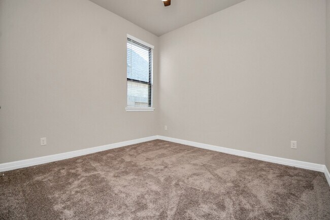 Building Photo - 4710 Austin Landing