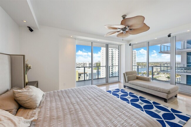 Building Photo - 3101 S Ocean Dr
