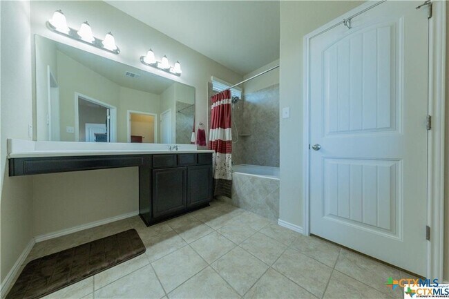 Building Photo - 141 Citori Path