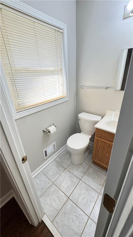 Building Photo - 552 Sybil Ln SE