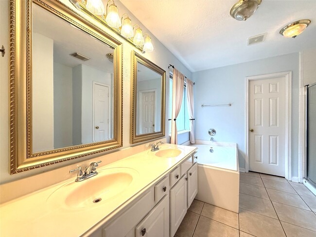 Building Photo - 20514 Westfield Estates Dr