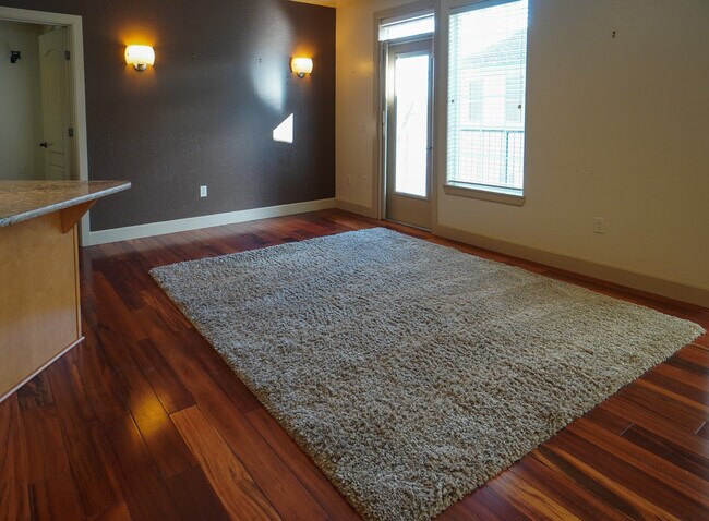 Building Photo - 1254 E Winding Creek Dr