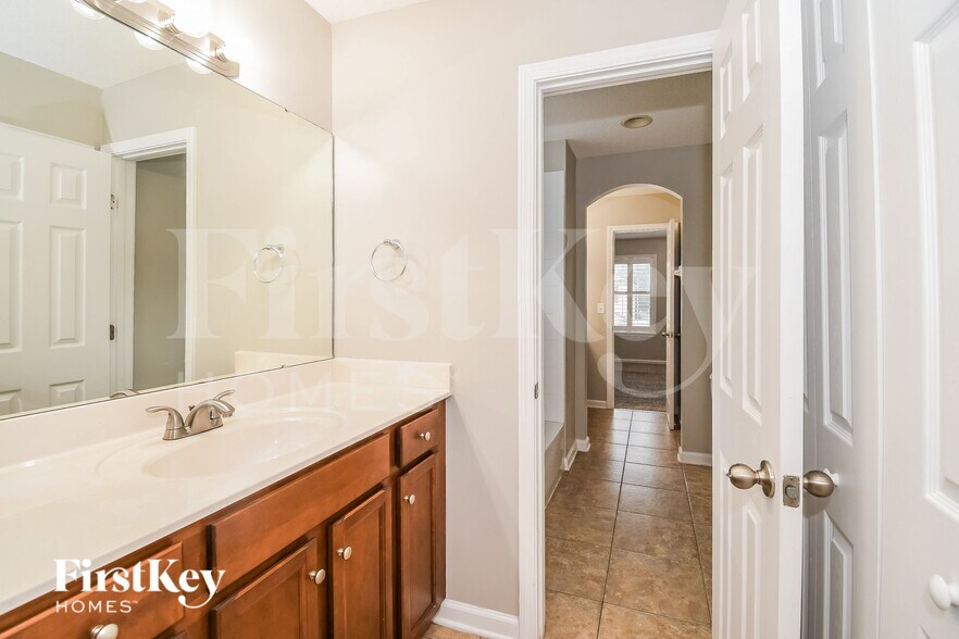 Building Photo - 288 Candlebark Dr