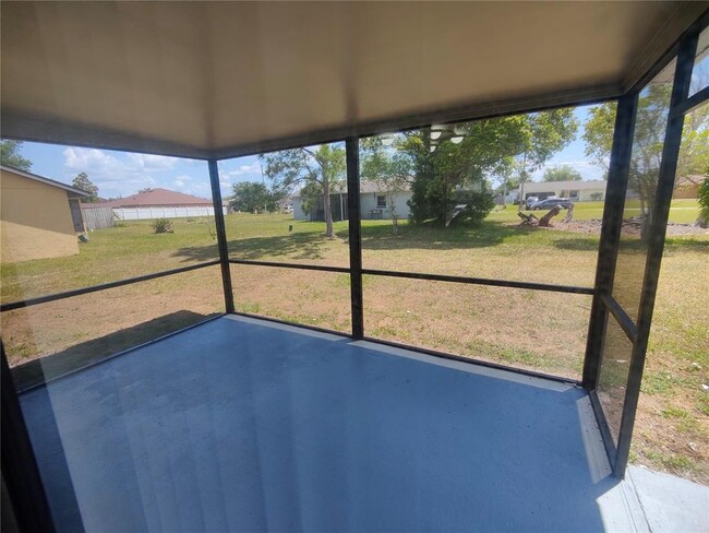 Building Photo - 759 Maderia Ct