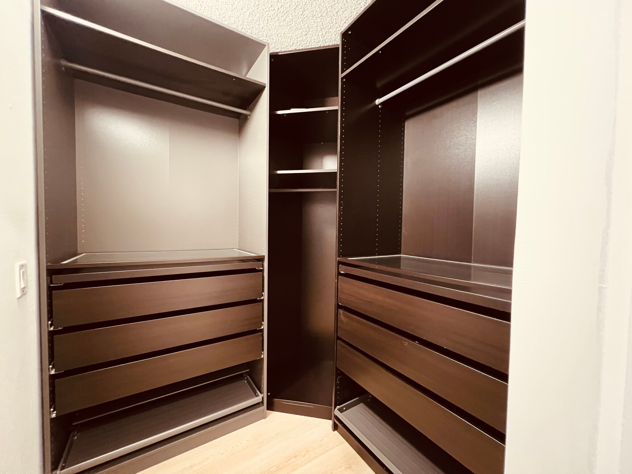 Building Photo - 1611 Palermo Dr