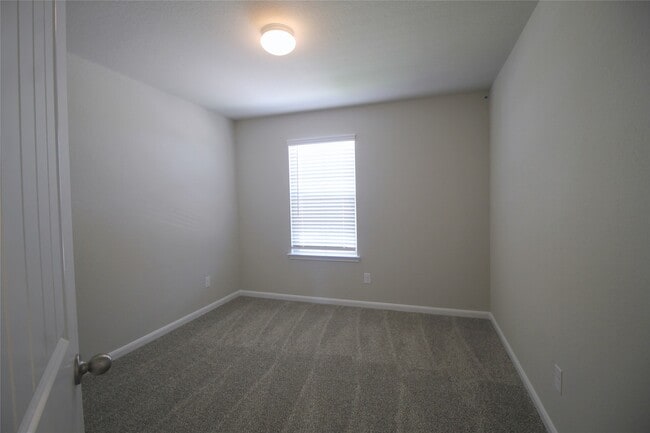 Building Photo - 29607 Kettle Creek Ct