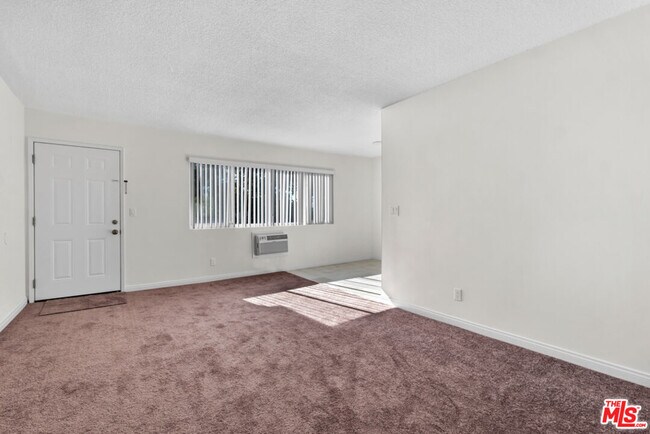 Building Photo - 7228 Allott Ave