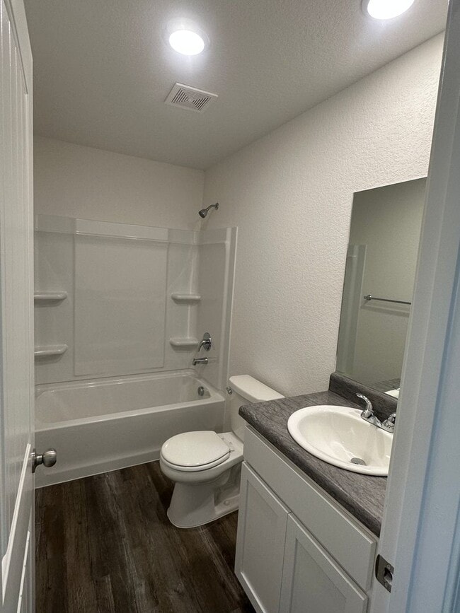 Building Photo - PRE-LEASING — Contemporary 3-Bedroom | 2-Bath Living in Cabot