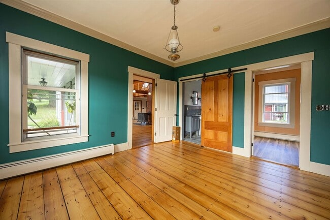 Building Photo - 2169 Green Bay Loop