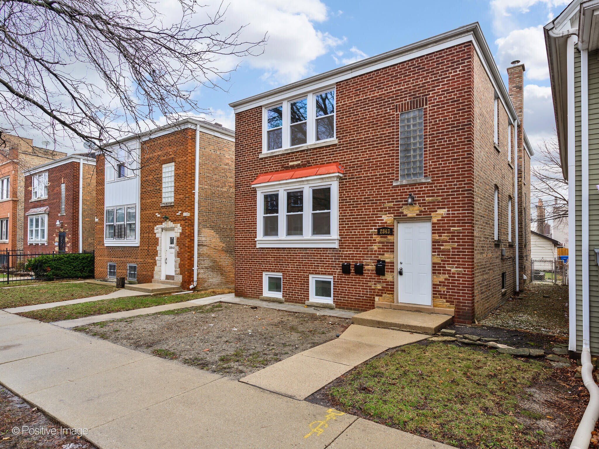 Building Photo - 2843 N Christiana Ave