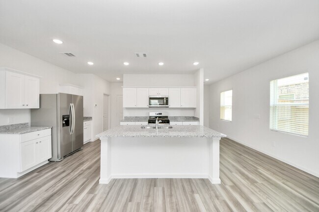 Building Photo - 10315 Malta Trce Dr