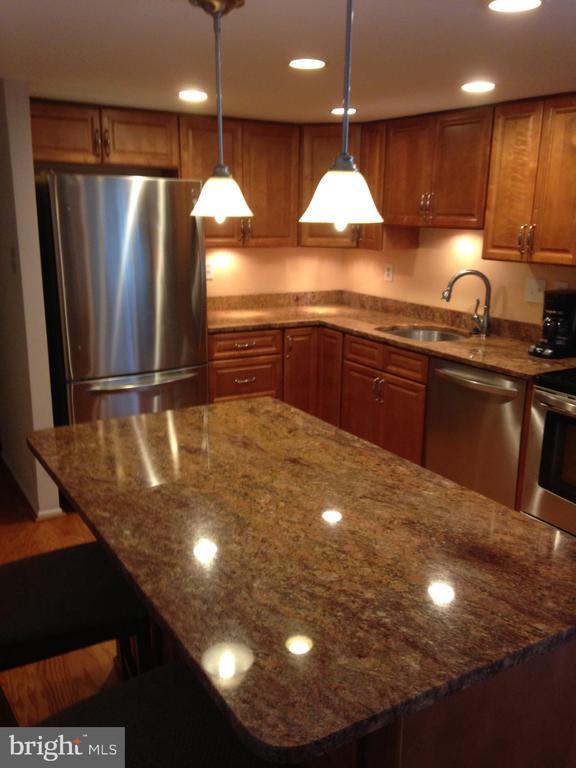 Building Photo - 1600 Prince St