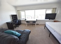 Building Photo - 555 E William St