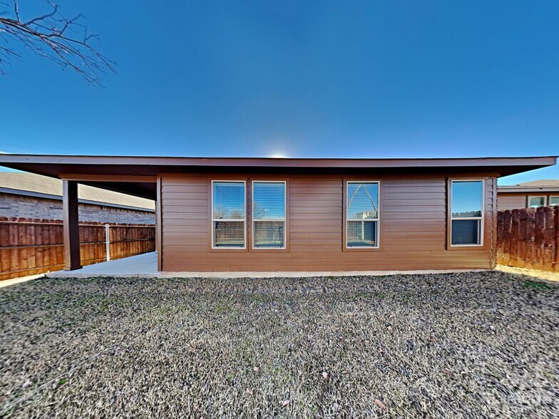 Building Photo - 4808 Bronzeleaf Ln