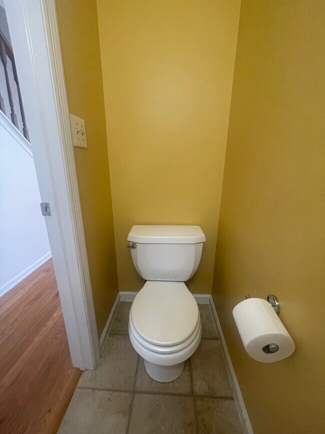 Building Photo - 23 Briarwood Way