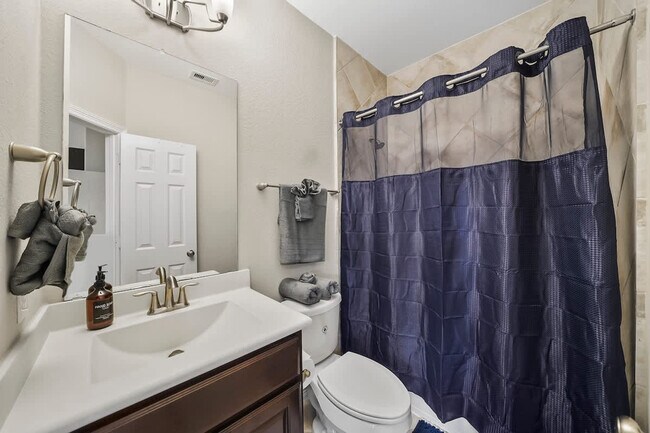 Building Photo - 10605 Enclave Springs Ct