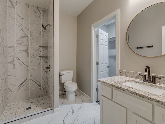 Building Photo - 1136 NW 99th St