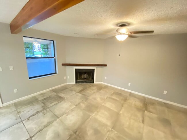 Building Photo - (44) 81-93 Chittenden Avenue