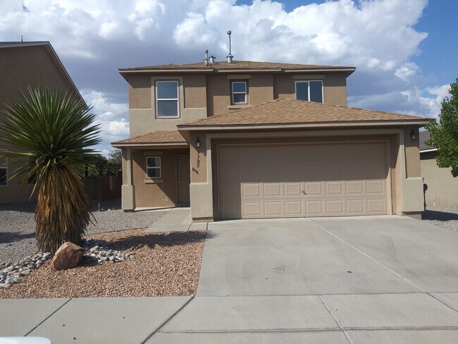 Primary Photo - 3BR, 2.5BA, 2CG