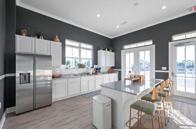 Building Photo - 3840 Casita Cir