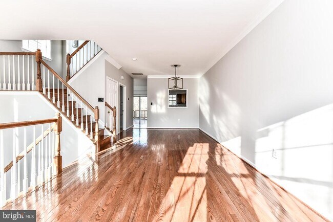 Building Photo - 6018 Callaway Ct