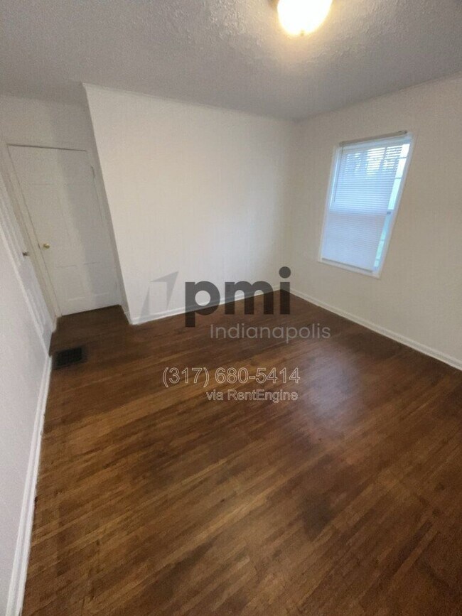 Building Photo - 3539 N Euclid Ave