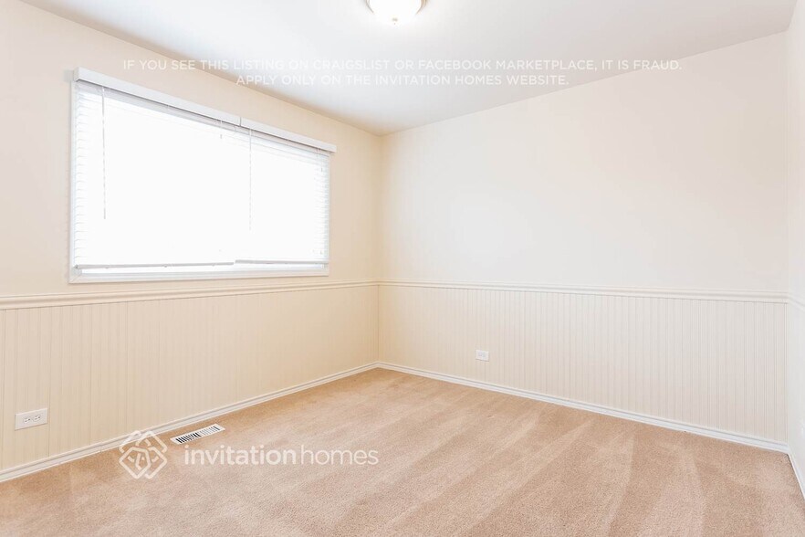 Building Photo - 1684 Trafalgar Ln