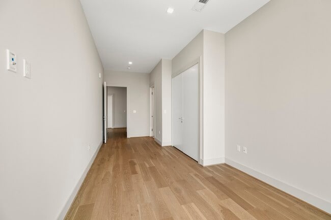 Building Photo - 1711 Allen Pkwy
