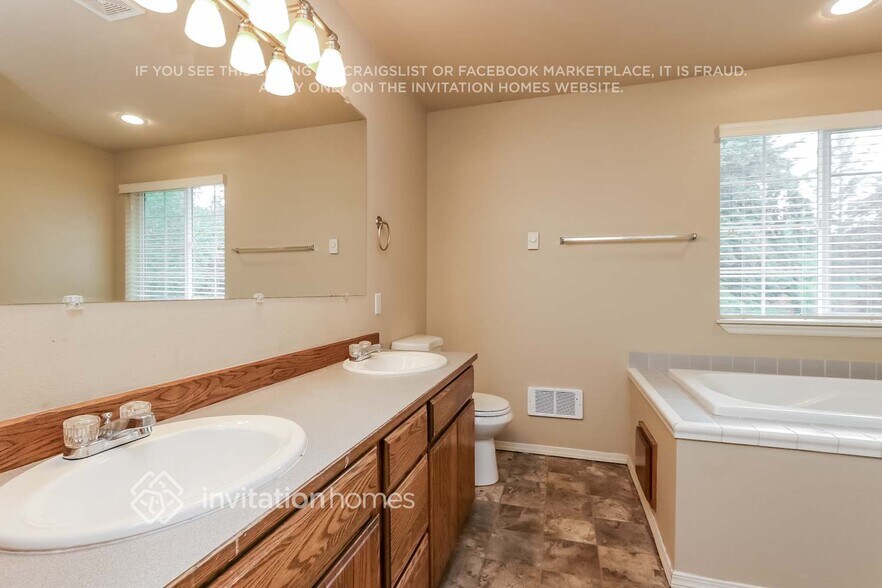 Building Photo - 21720 82nd Ave Ct E