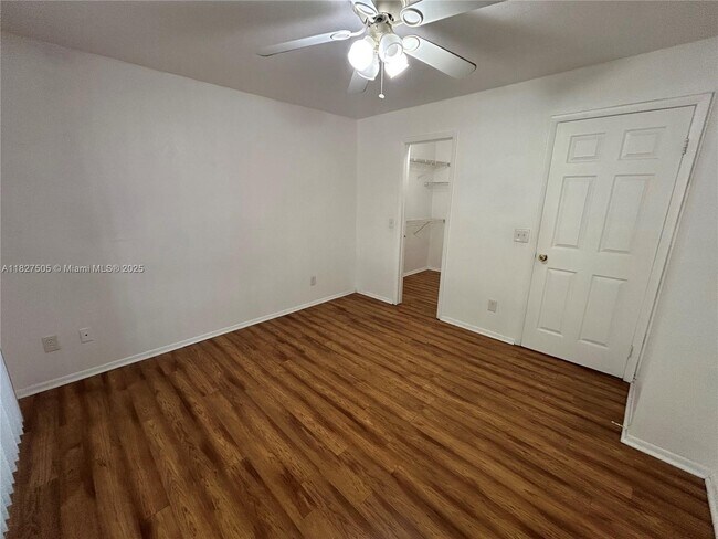 Building Photo - 1725 Palm Cove Blvd