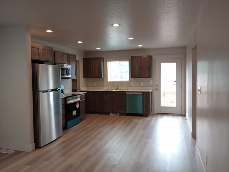 Building Photo - 1469 S Sageberry Dr