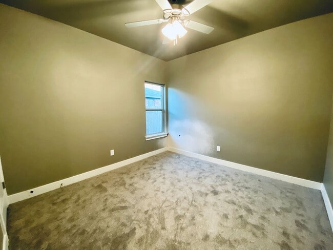 Building Photo - PRE-LEASING FOR JUNE: 4/2/2 Home in One of South Lubbock’s Newest Neighborhoods