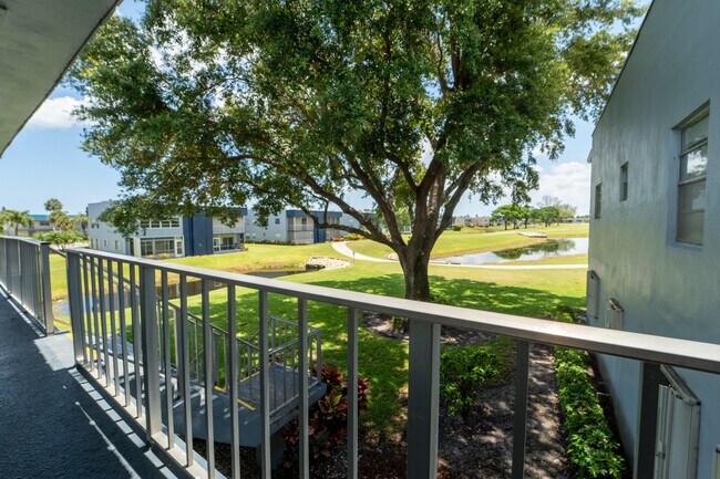 Building Photo - 938 Normandy Trail