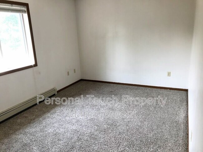 Building Photo - 500 2nd St SW