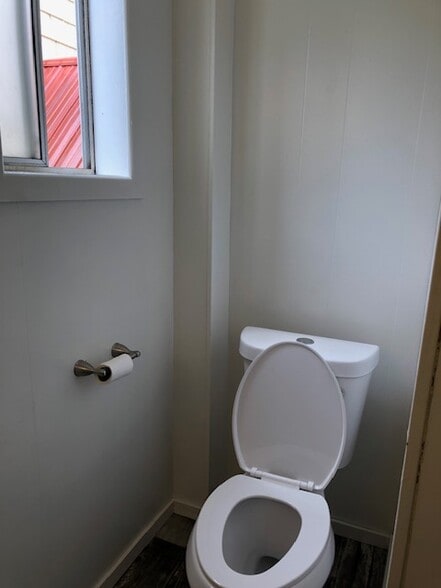 Bathroom - 432 11th St