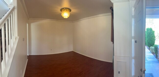 Building Photo - Beauty in the Details - 3 Bedroom / 2.5 Bathroom Home in Perris