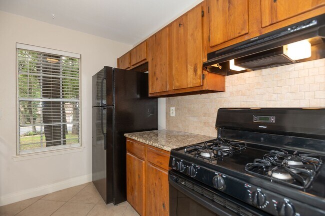 Building Photo - 4510 Brown Bark Pl