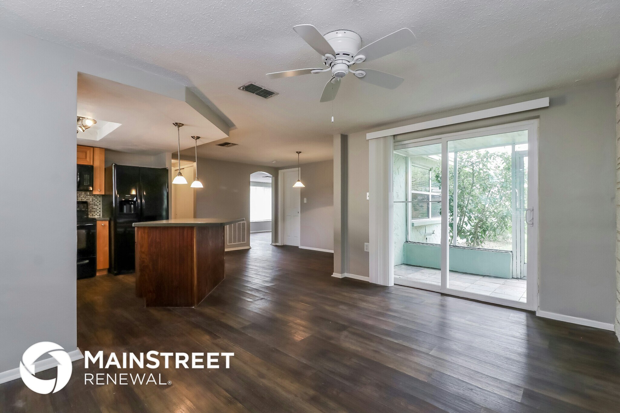 Building Photo - 7500 San Salvadore Dr