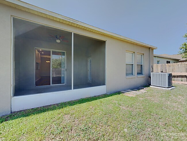 Building Photo - 24409 Breezy Oak Ct