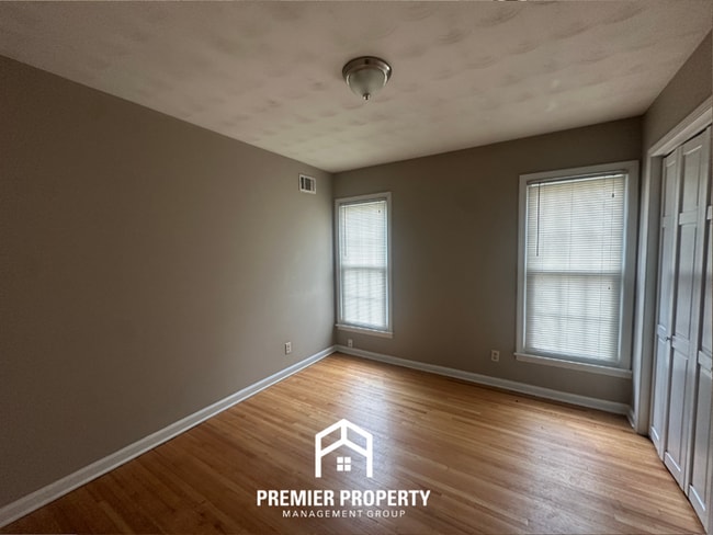 Building Photo - 5114 Patrick Henry Dr