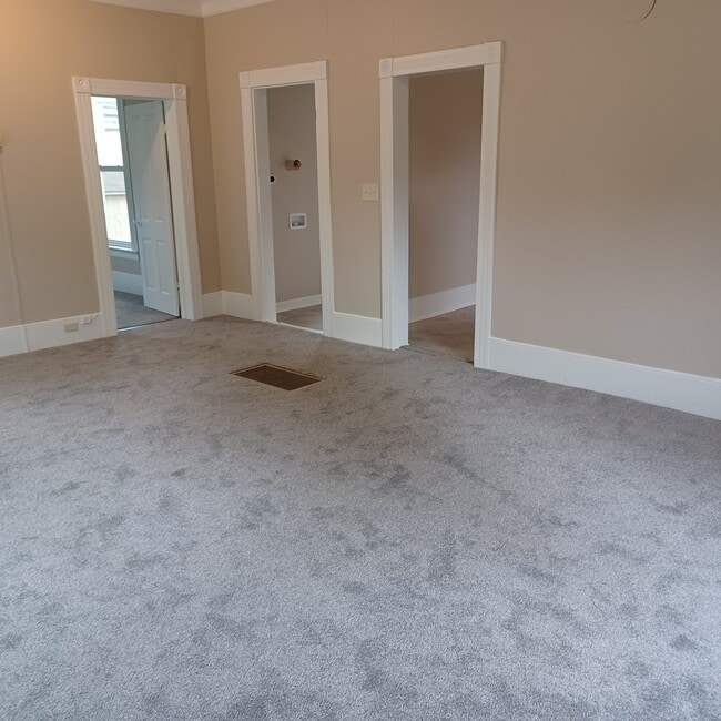 Building Photo - 3861 Oldtown Rd