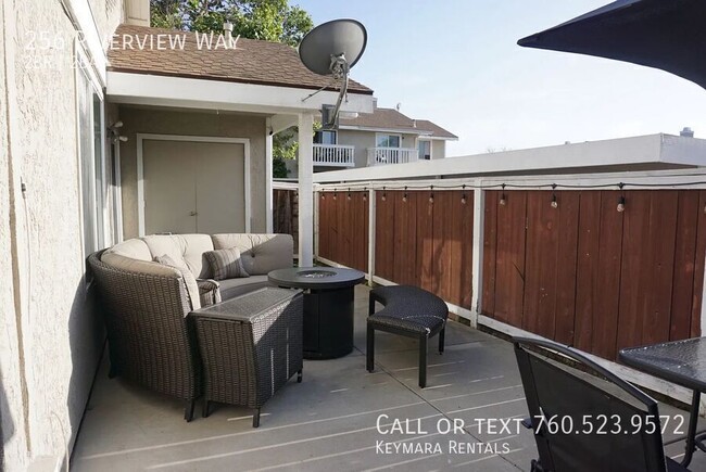 Building Photo - 256 Riverview Way