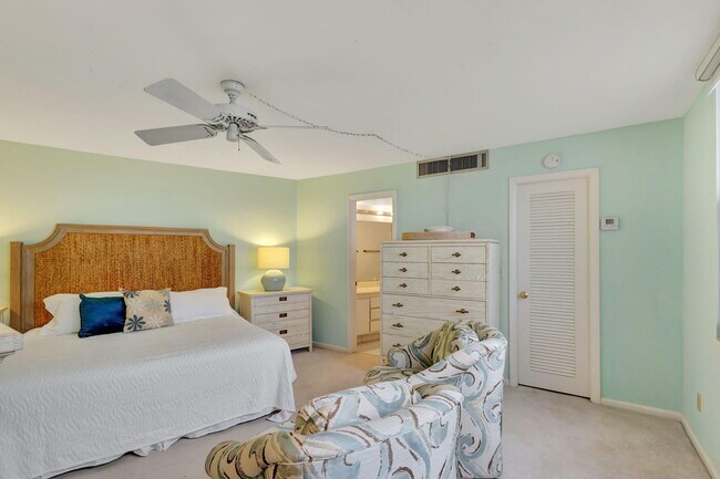 Building Photo - 2800 N Ocean Dr