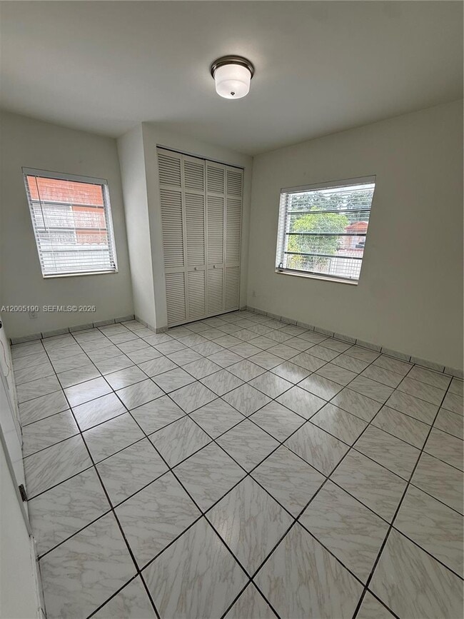 Building Photo - 7231 NW 2nd Terrace