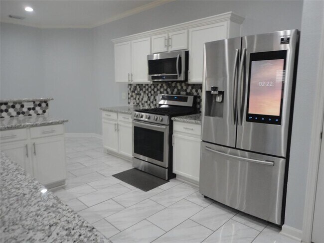 Building Photo - 4803 Russet Trail Ct