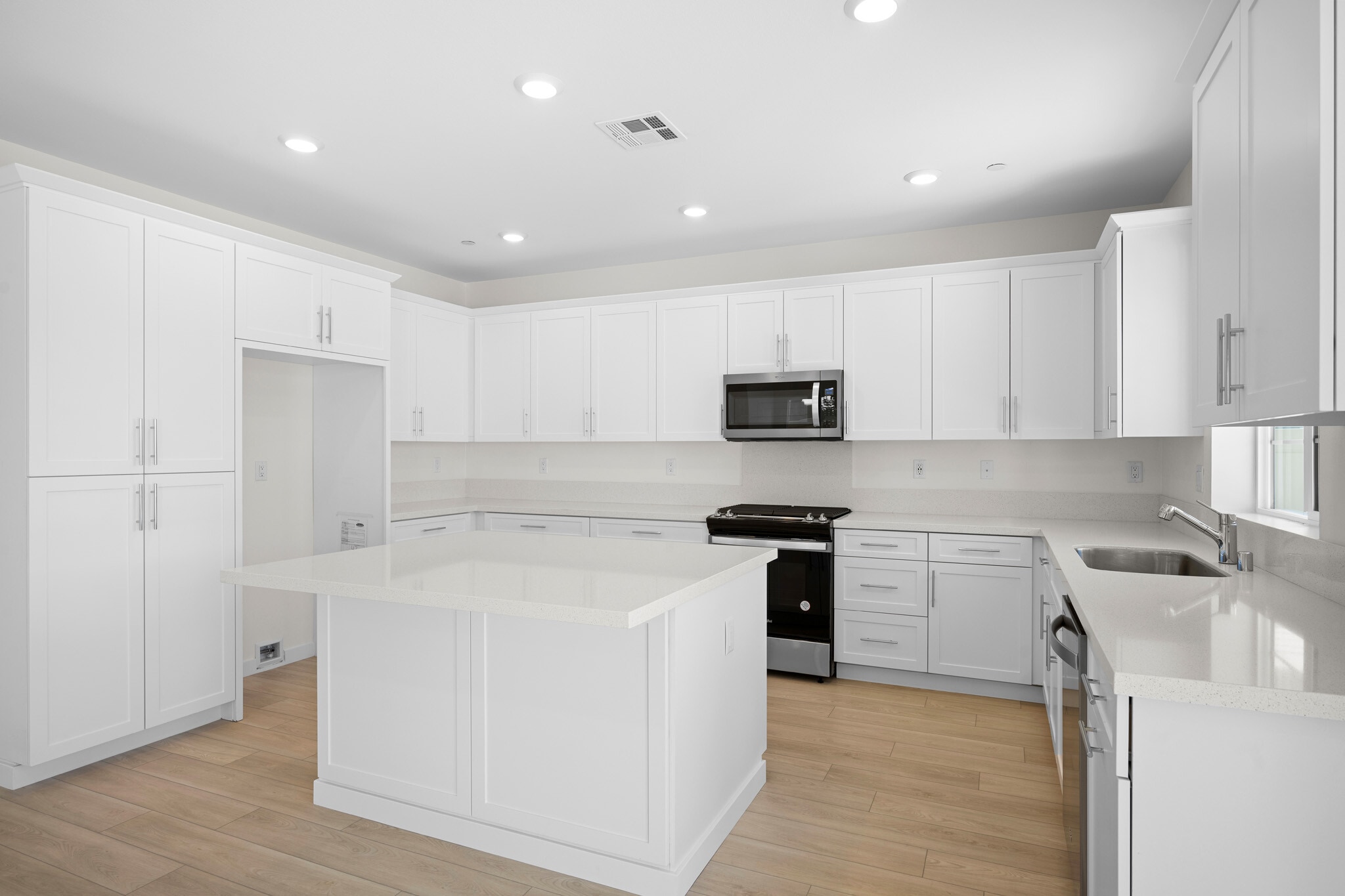 Building Photo - 23775 Orange Blossom Dr